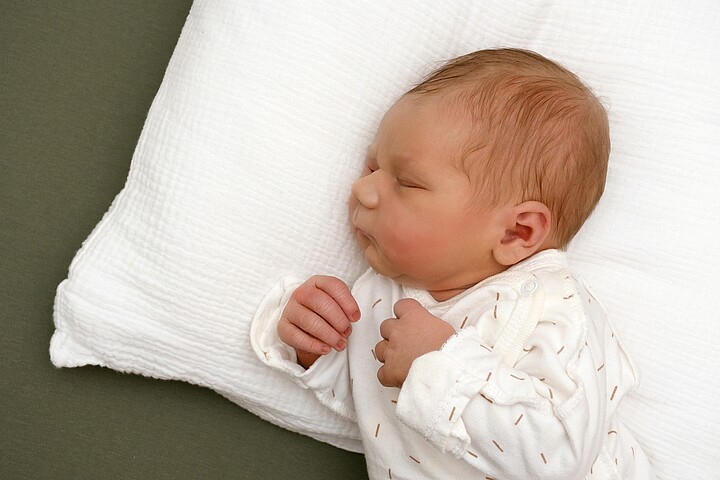 Foto vom Baby mit dem Namen Aron